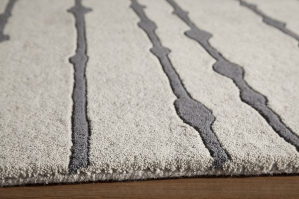 Momeni Delhi DL-64 Grey Area Rug on Sale